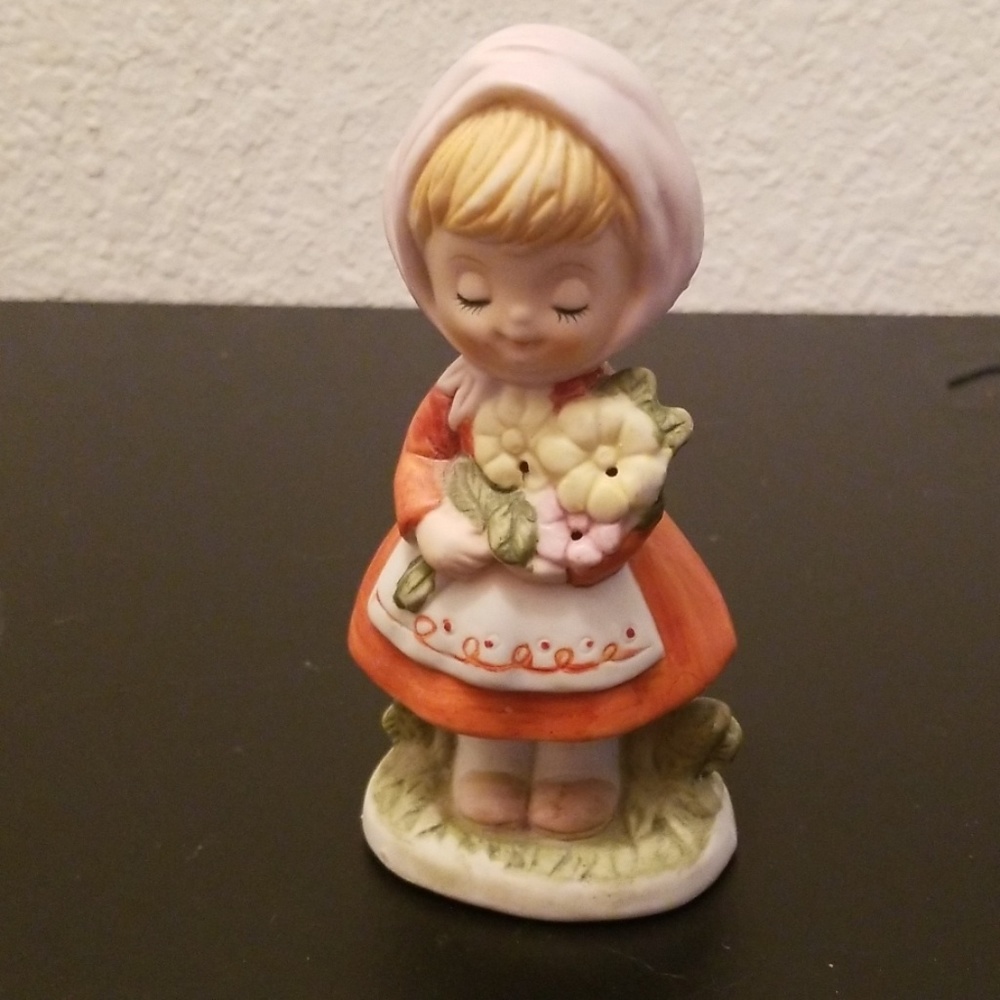 Sweet Girl with flowers